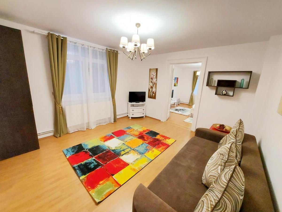 Casa Dusa - Apartament Crisstina Apartment Brasov Ngoại thất bức ảnh